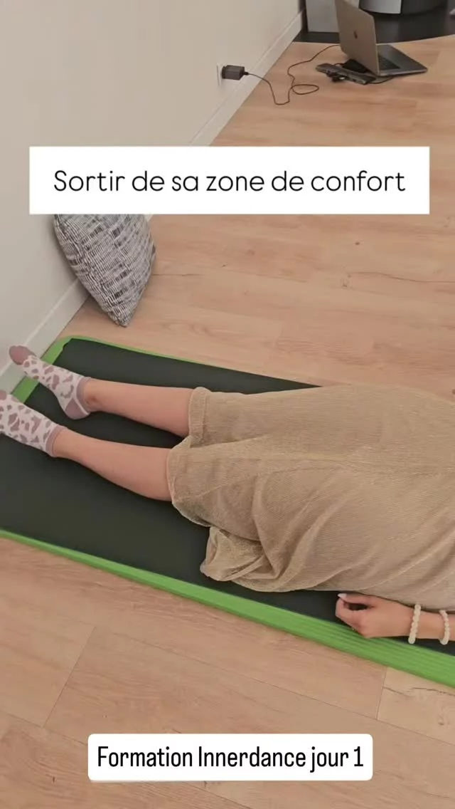 🎥 Elles sortent de leur zone de confort… et entrent dans leur puissance intérieure.
Pour la première fois, elles passent de la théorie à la pratique.
Elles s’exercent à guider, à observer, à écouter.
Elles osent accompagner une autre dans l’auto-éveil de son énergie vitale. 🌿

Devenir facilitatrice Innerdance, ce n’est pas juste apprendre une méthode.
C’est un véritable chemin de transformation intérieure.
C’est incarner une présence, une conscience, une guidance subtile.

✨ La formation se déroule à Nantes, en petit groupe, dans un cadre bienveillant.
📍 Prochaine session en préparation – les candidatures sont ouvertes.

🌀 Tu ressens l’appel ?
📩 Écris-moi en message privé ou retrouve toutes les infos dans ma bio.

#Innerdance #ActivationEnConscience #Facilitatrice #FormationInnerdance #Nantes #SpiritualitéFéminine #ZoneDeConfort #AutoÉveil #ÉnergieVitale #GuérisonÉnergétique #Conscience #DanseIntérieure #TransmissionSacrée #TransformationIntérieure #femmesenchemin  @our_sacred_path_school @spaceoftransitionandrebirth @l_alchimie_des_images